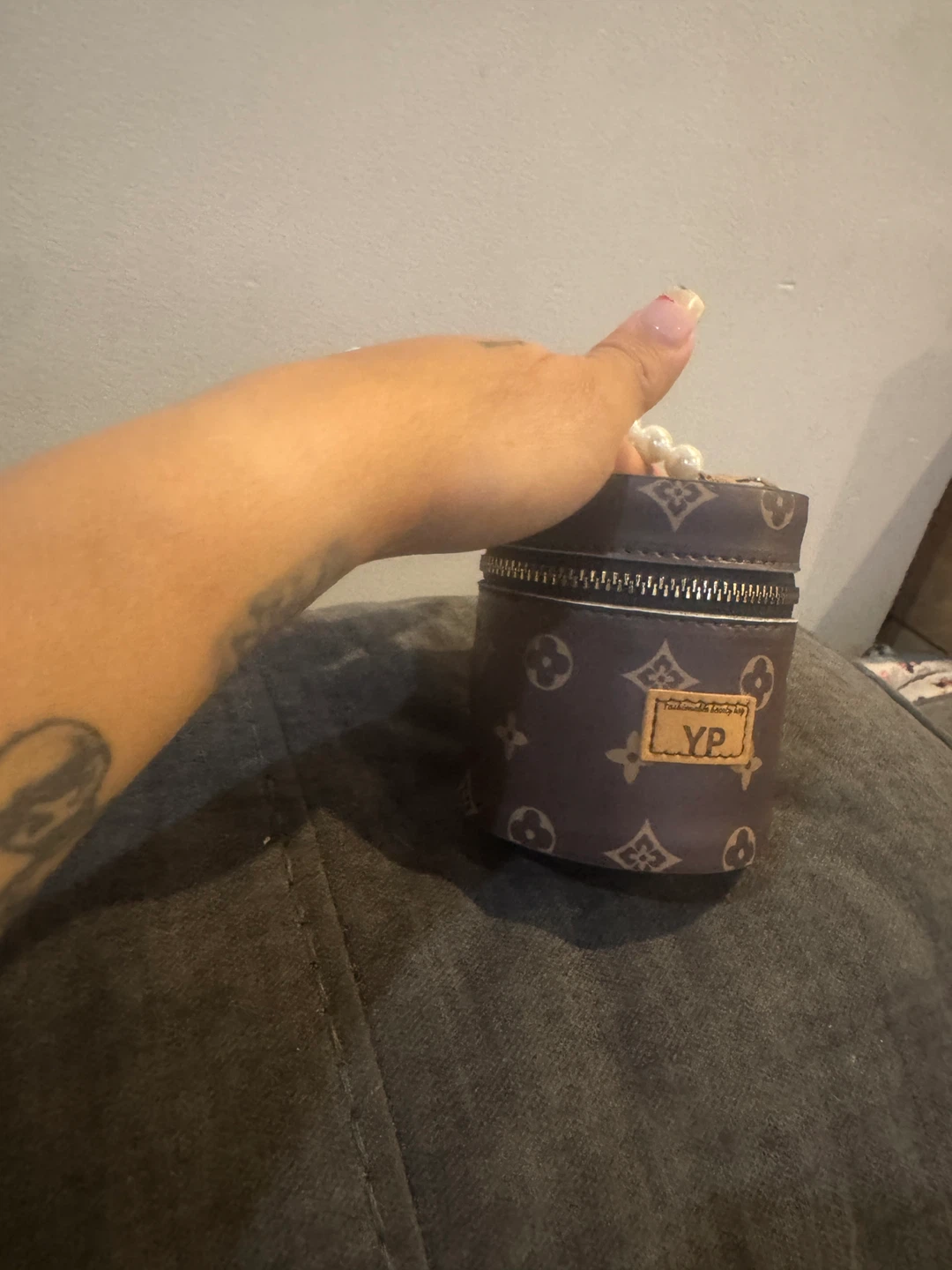 Fashionable Beauty Bag - photo 5