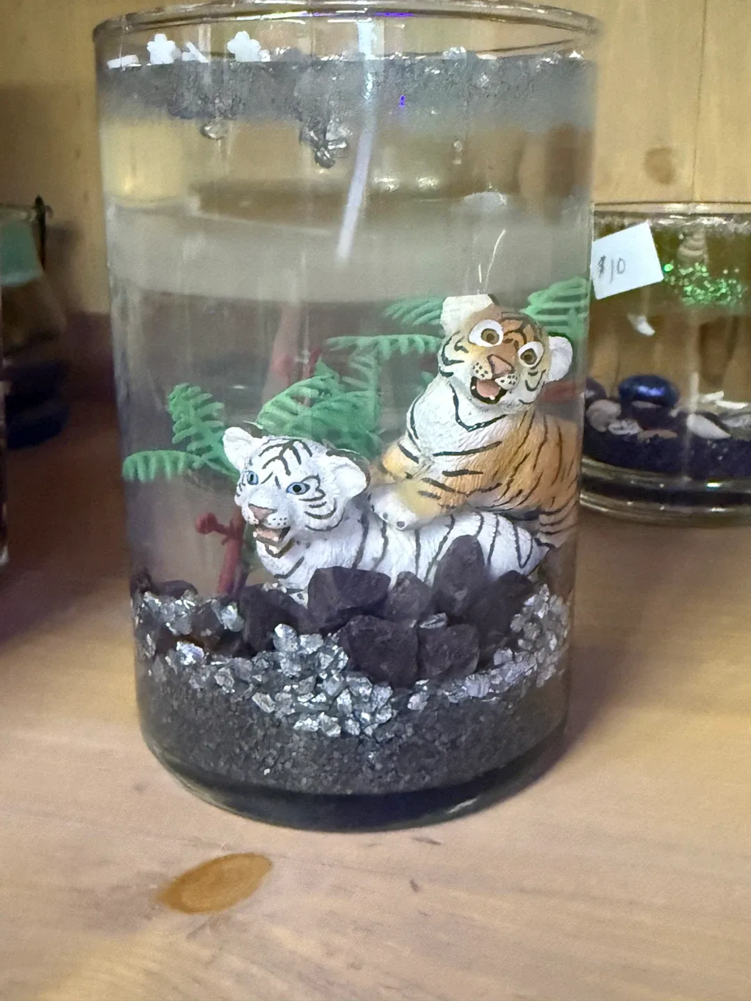 Decorative Animal Figurine Candles image indicator(3)