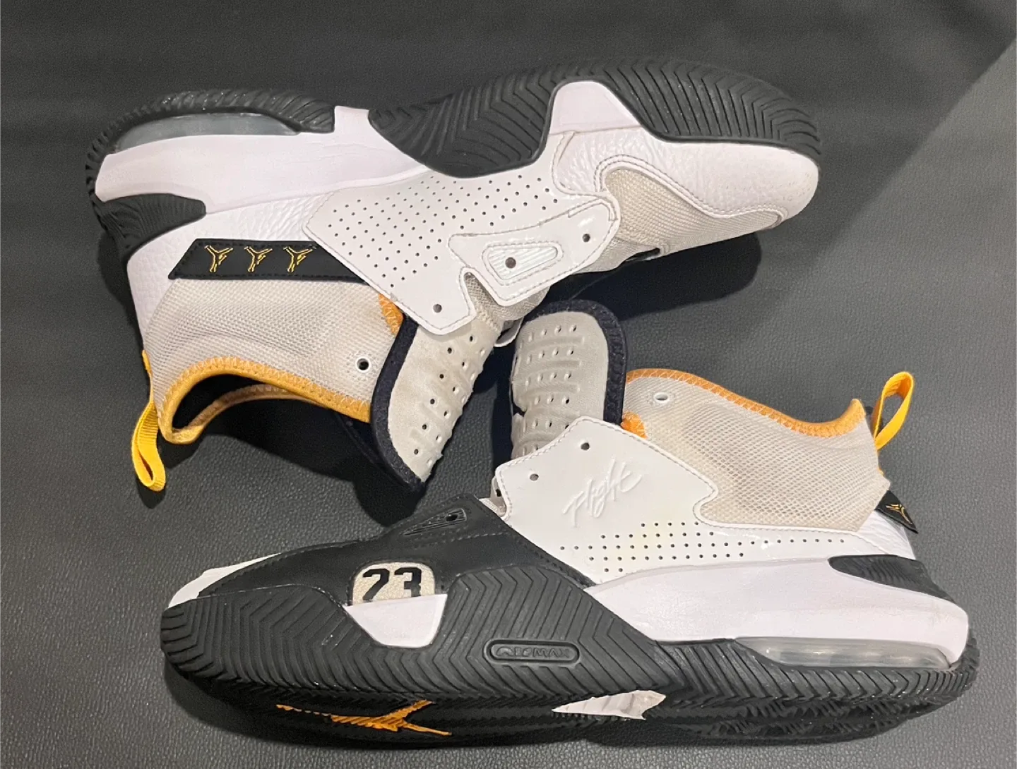 Jordan Basketball Shoes Stay loyal 2  - US 9.5 - Taxicab image indicator(2)