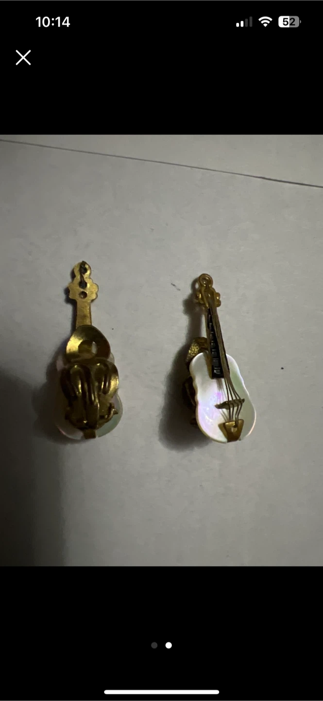 Guitar Earrings