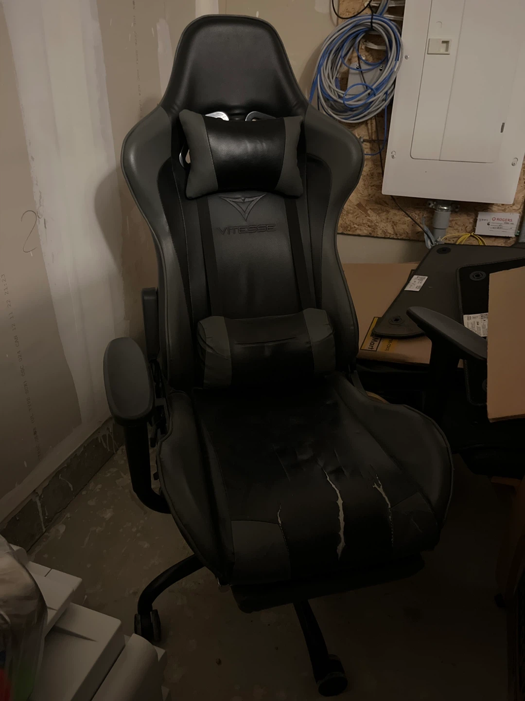 Vitesse Gaming/Office Chair - Black - photo 2