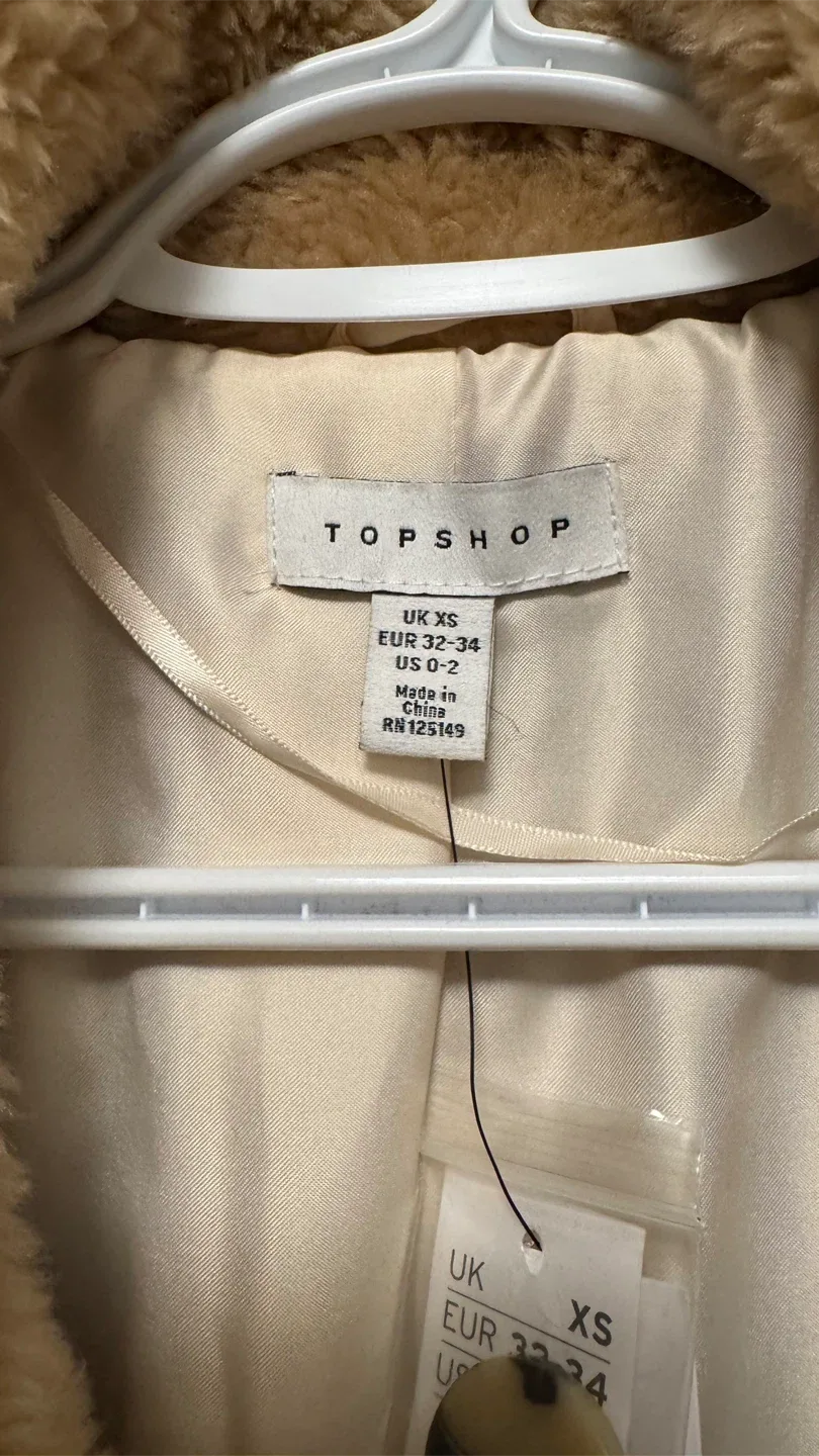 Topshop Teddy Coat - Size XS image indicator(2)