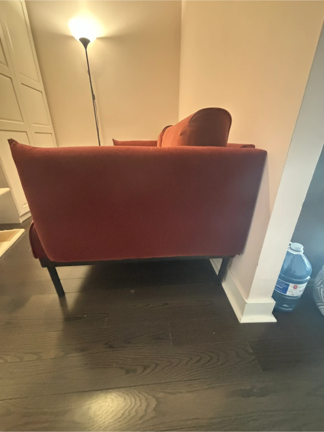 Red Sofa/ Ikea applyard couch, barely used - photo 4
