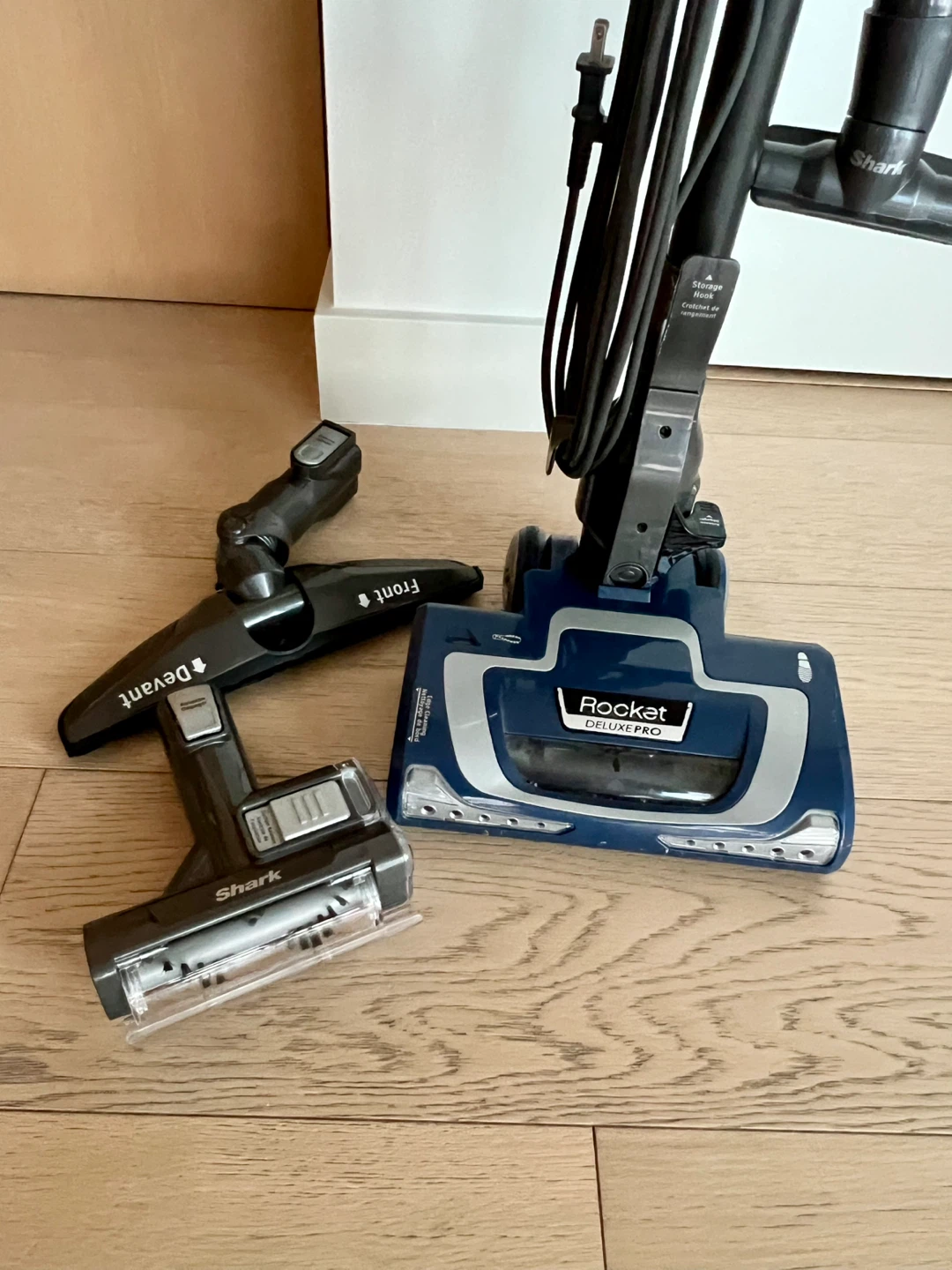 Shark Rocket Deluxe Pro Vacuum - photo 2