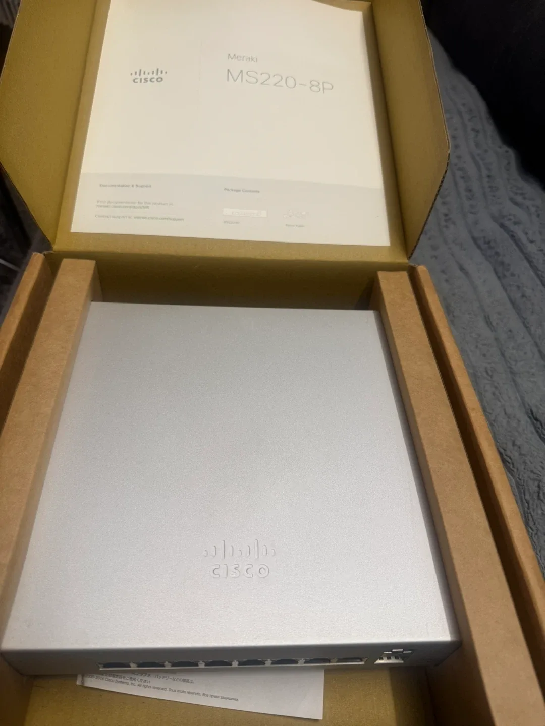 Cisco Meraki MS220-8P Switch - New in Box! image indicator(4)