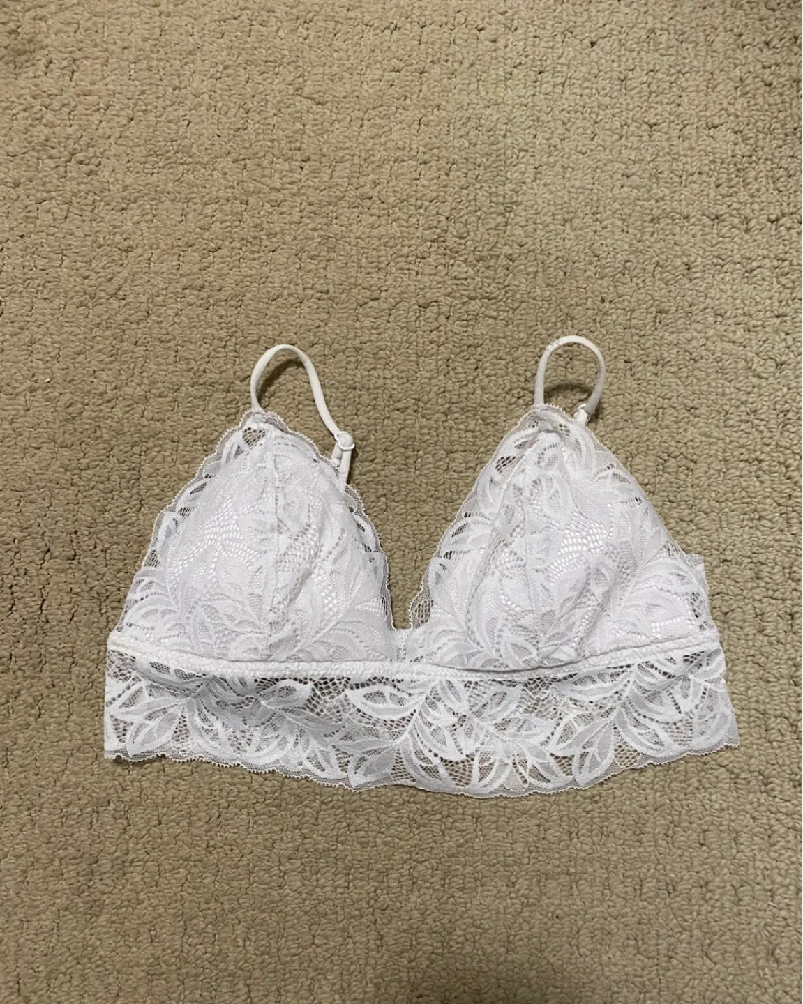 White Lace Bralette image indicator(2)