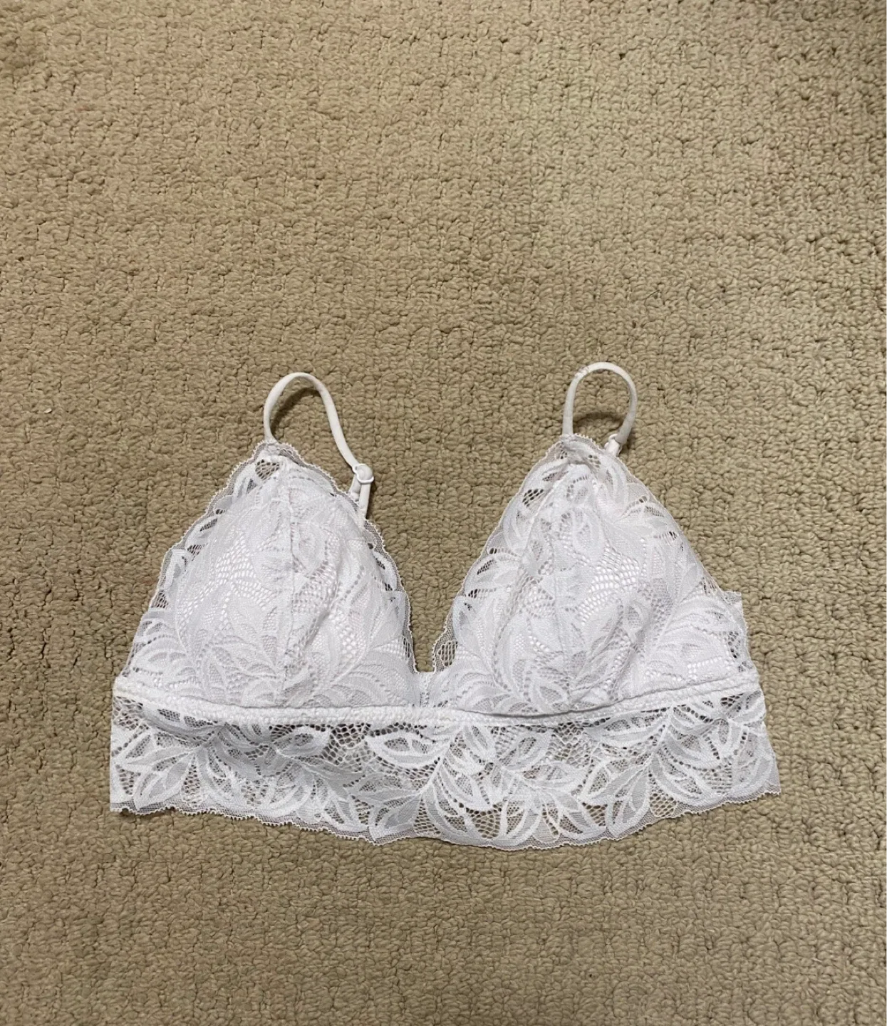 White Lace Bralette image indicator(3)