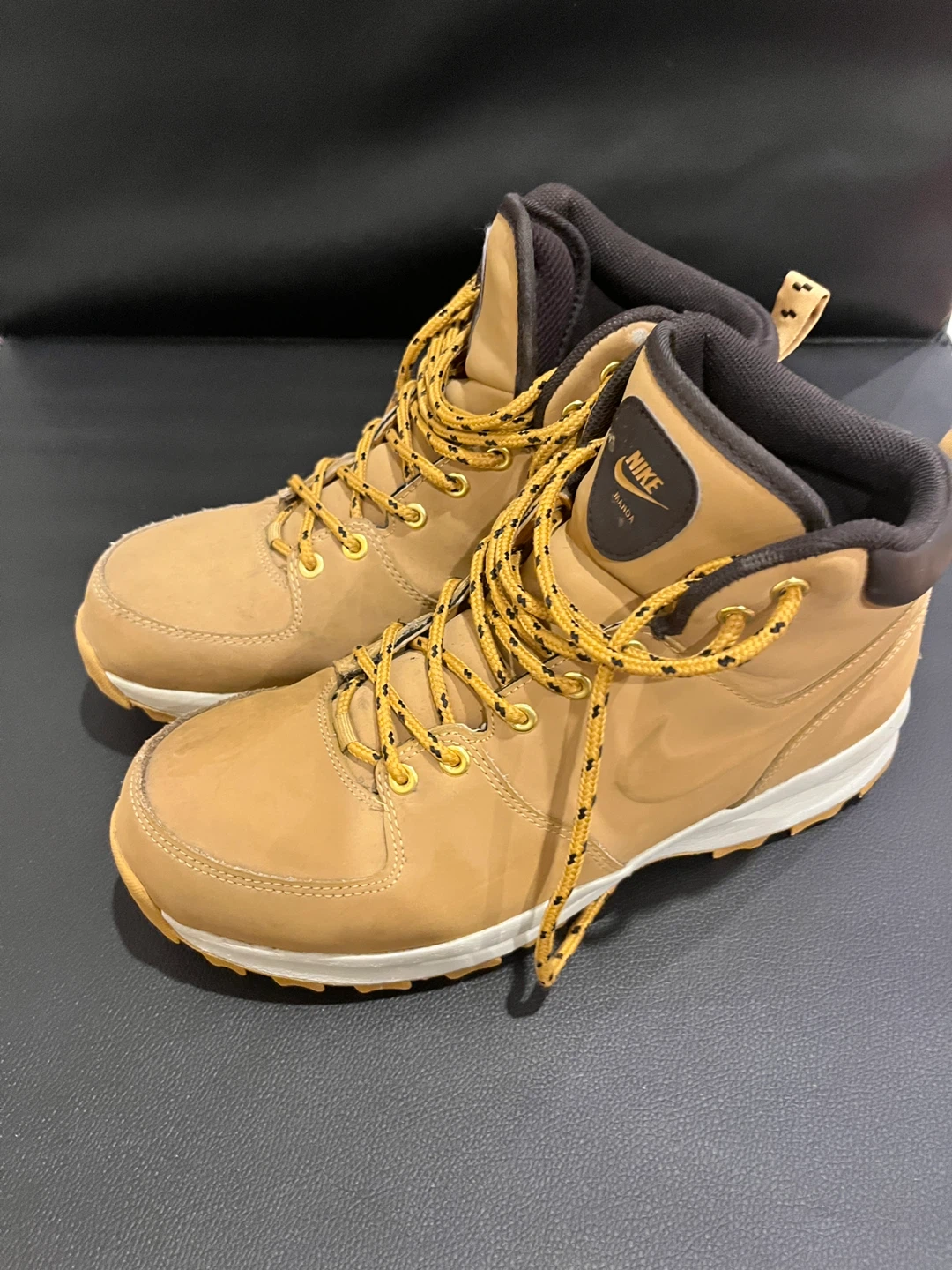 Nike Manoa Boots Leather WATERPROOF boots - US 10.5