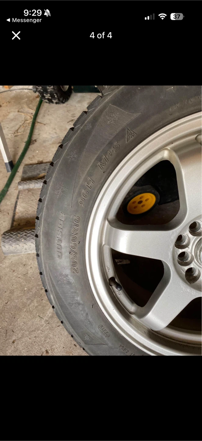 Set of 4 ECOSNOU Winter Tires 205/60R16 - photo 4