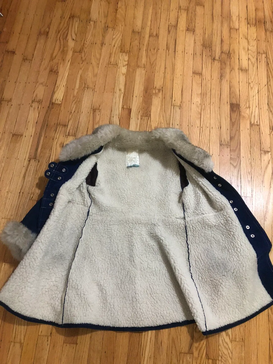 Vintage penny lane style coat image indicator(2)