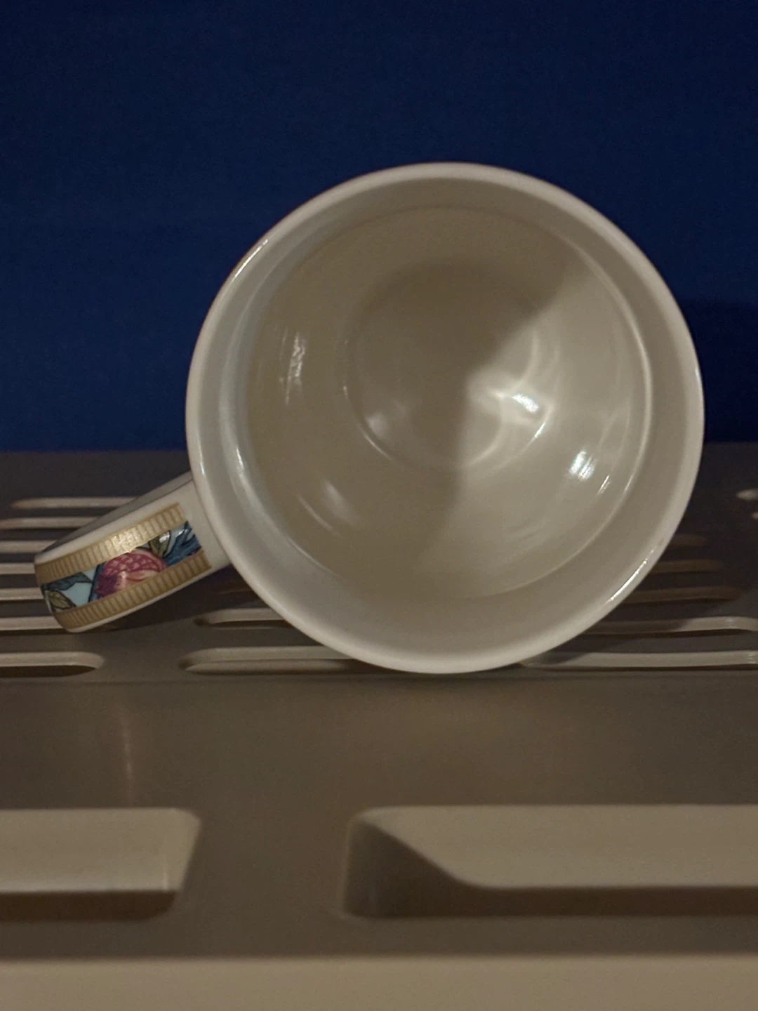 William Morris Bird & Pomegranate Coupe Mug - photo 4