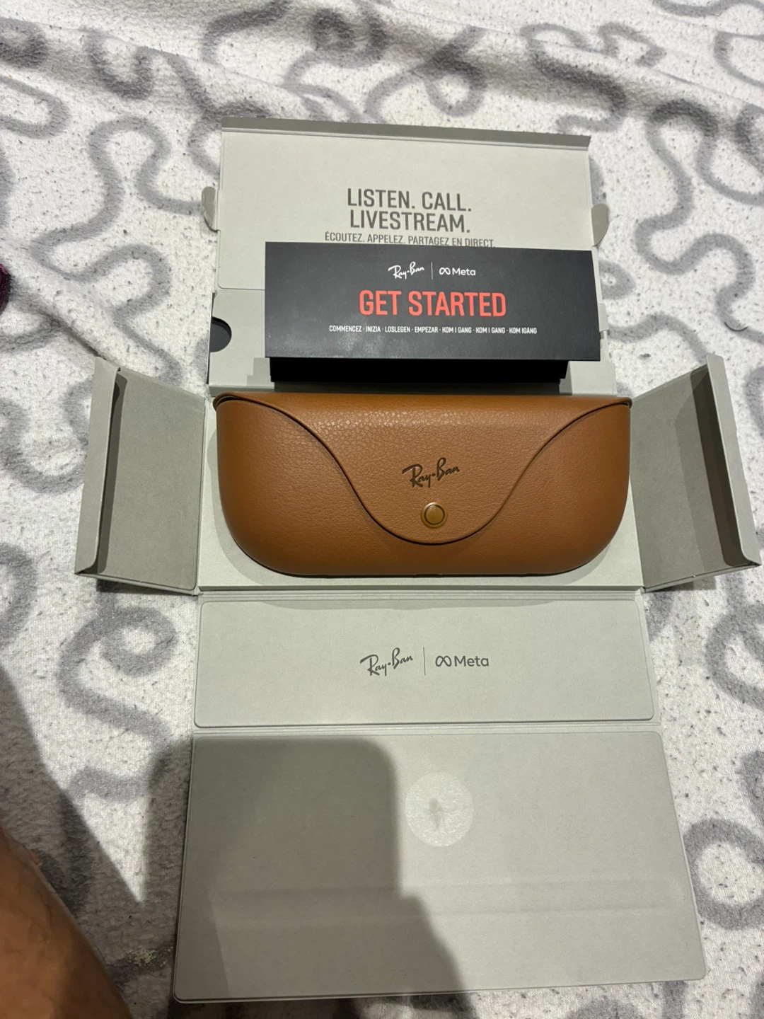 Ray-Ban Meta Wayfarer Smart Glasses - Matte Black - photo 3