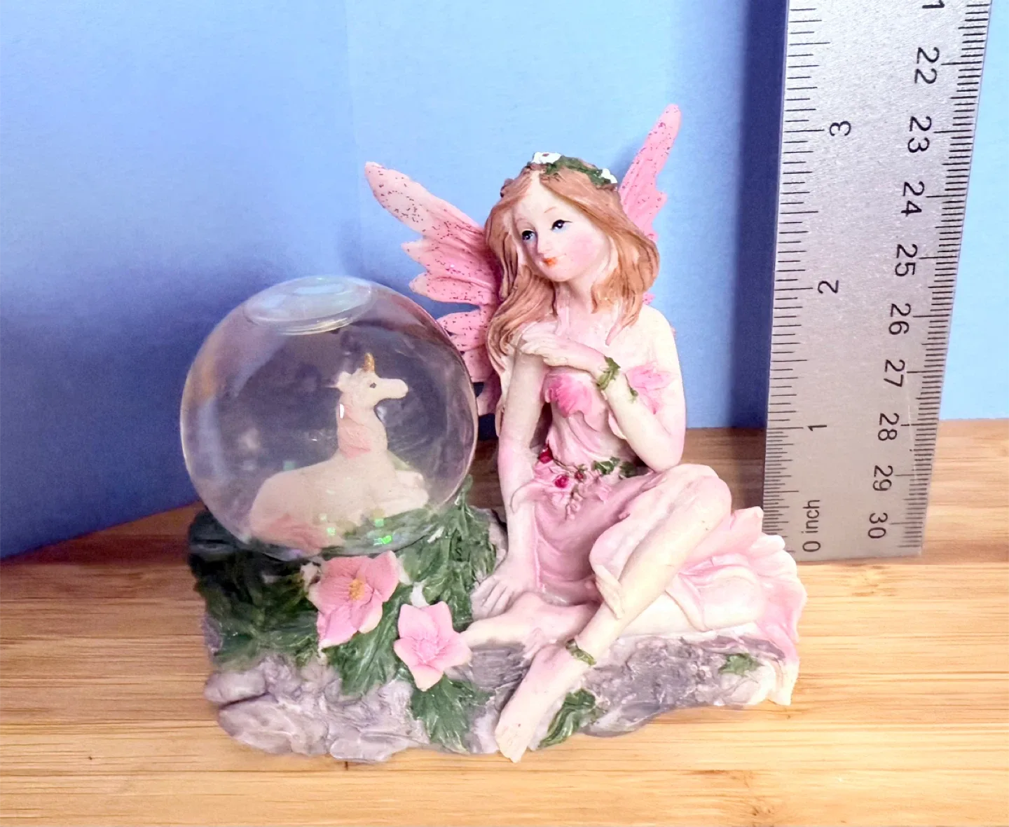 Fairy and Unicorn Snow Globe image indicator(4)