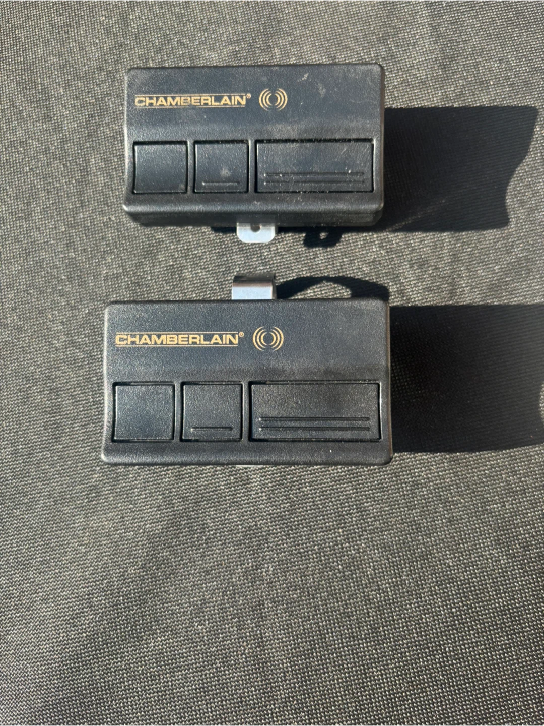 Chamberlain Garage Door Openers & Remote - photo 3