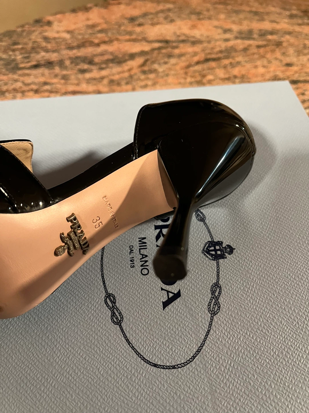 Prada Black Patent Leather Heels - Size 35 - photo 5