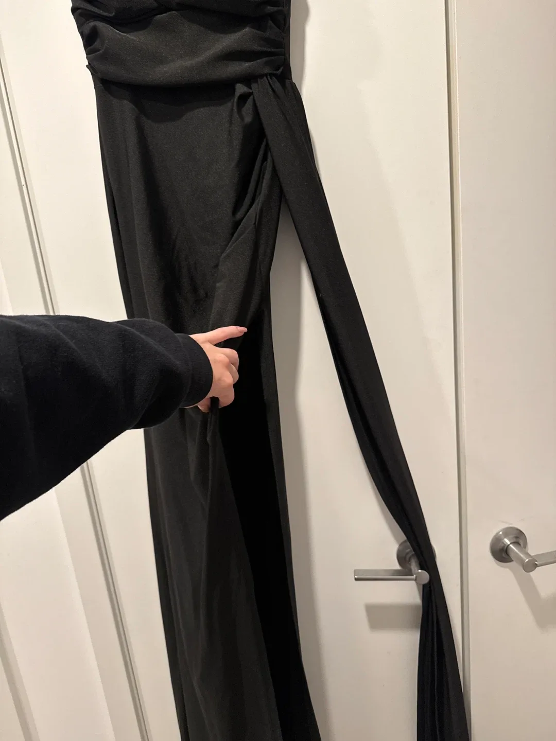 Black Maxi Dress image indicator(2)