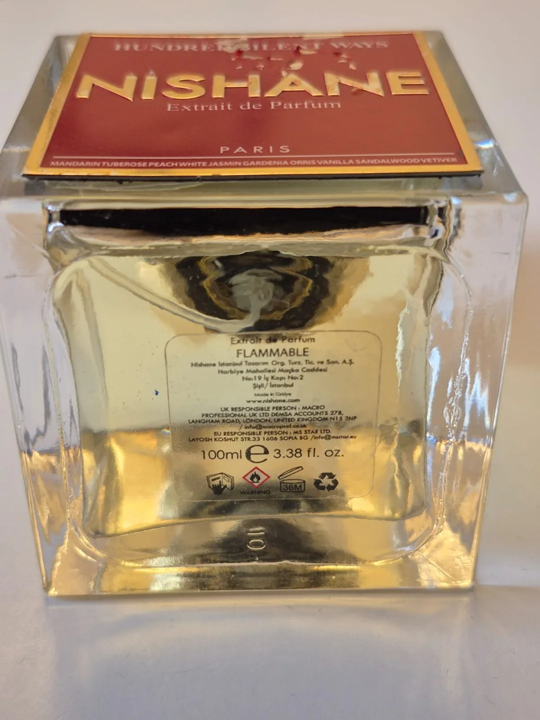 Assorted Luxury Perfumes image indicator(2)