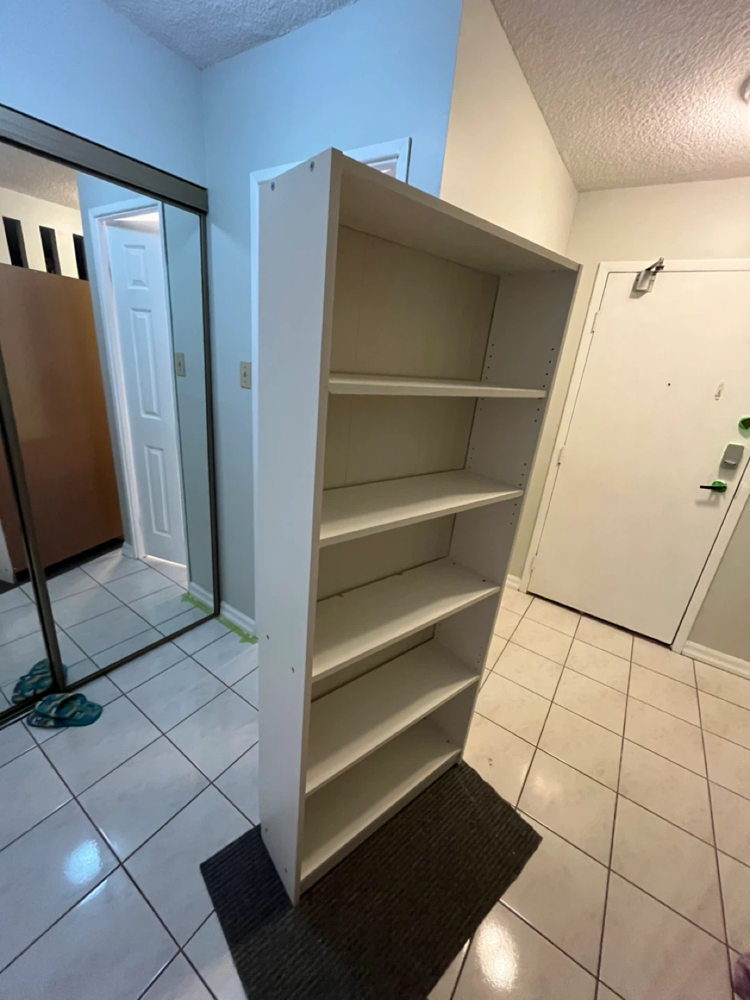 White Bookcase with Adjustable Shelves - photo 4