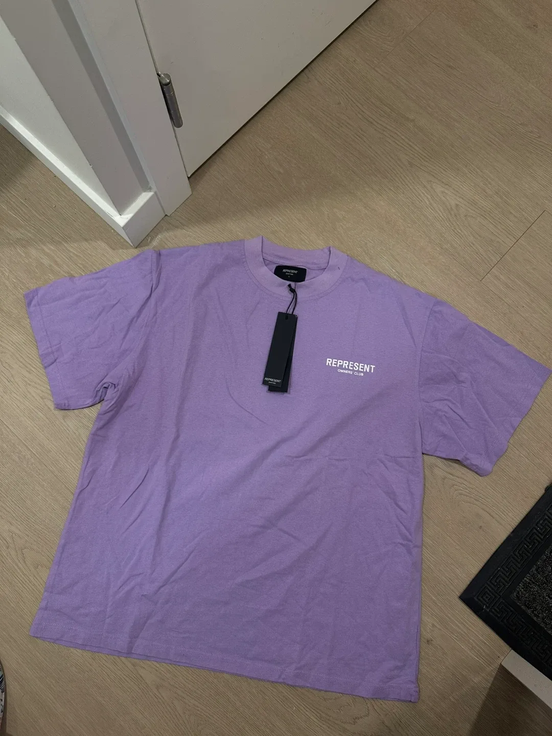 Represent Owners' Club T-Shirt - Lilac