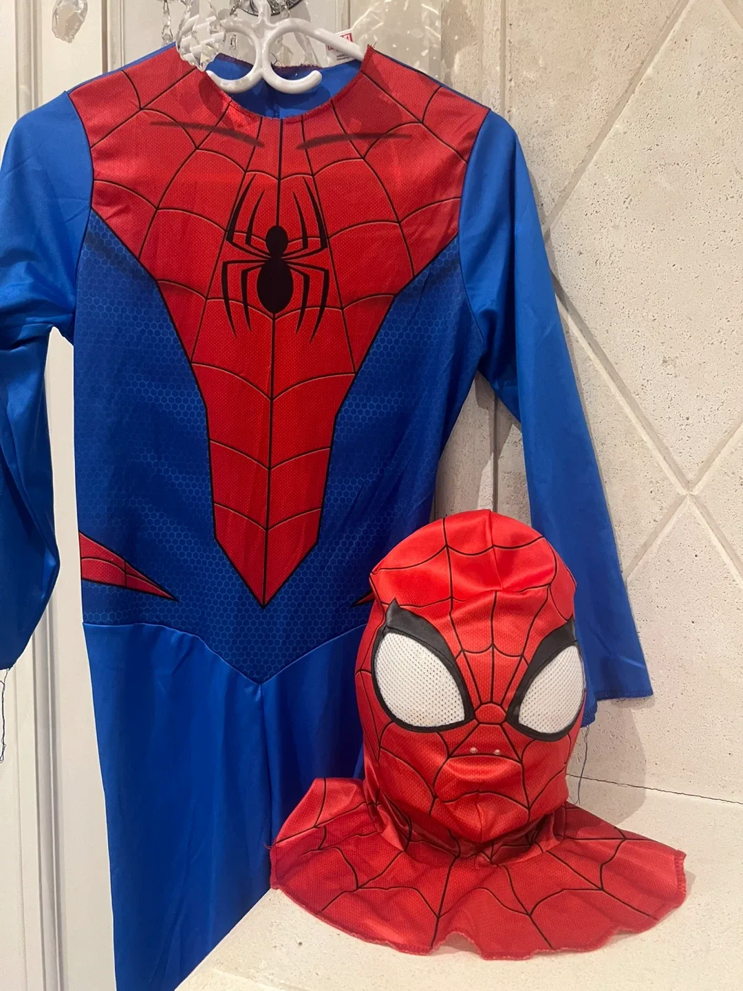 Spiderman Costume image indicator(2)