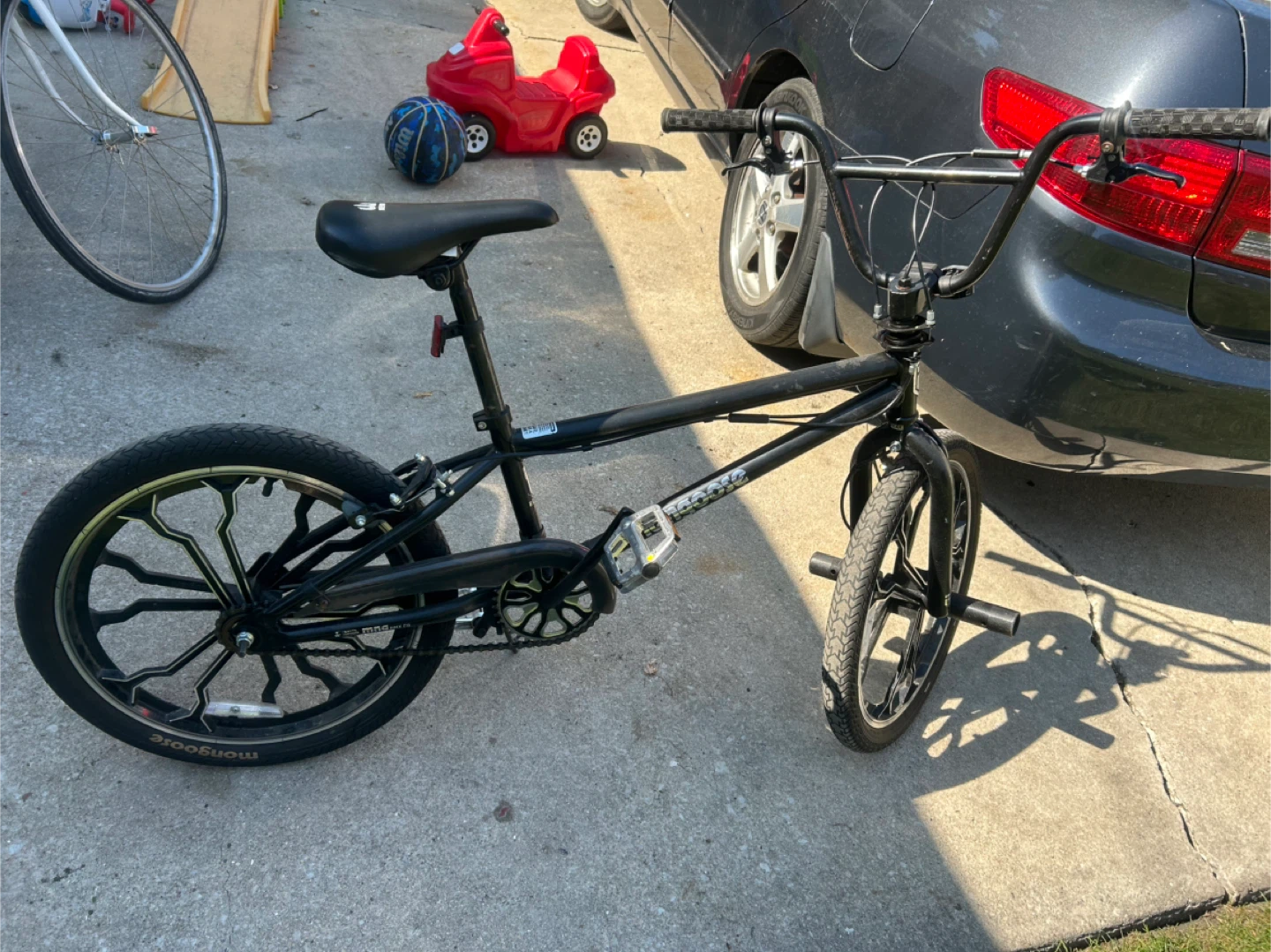Mongoose BMX Bike - Black - photo 2