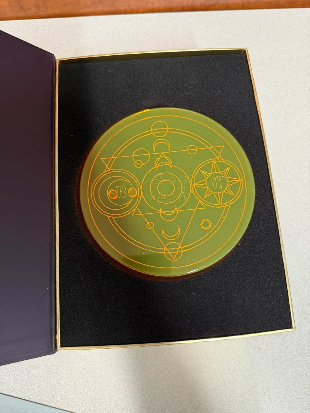 Pop Mart - Bobo and Coco Magician Figure (Rare!) image indicator(6)