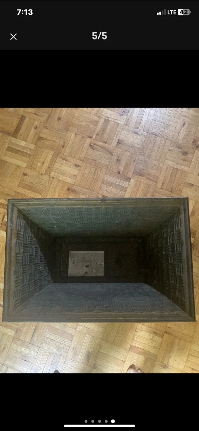 Vintage Ornate Metal Firewood Holder image indicator(3)