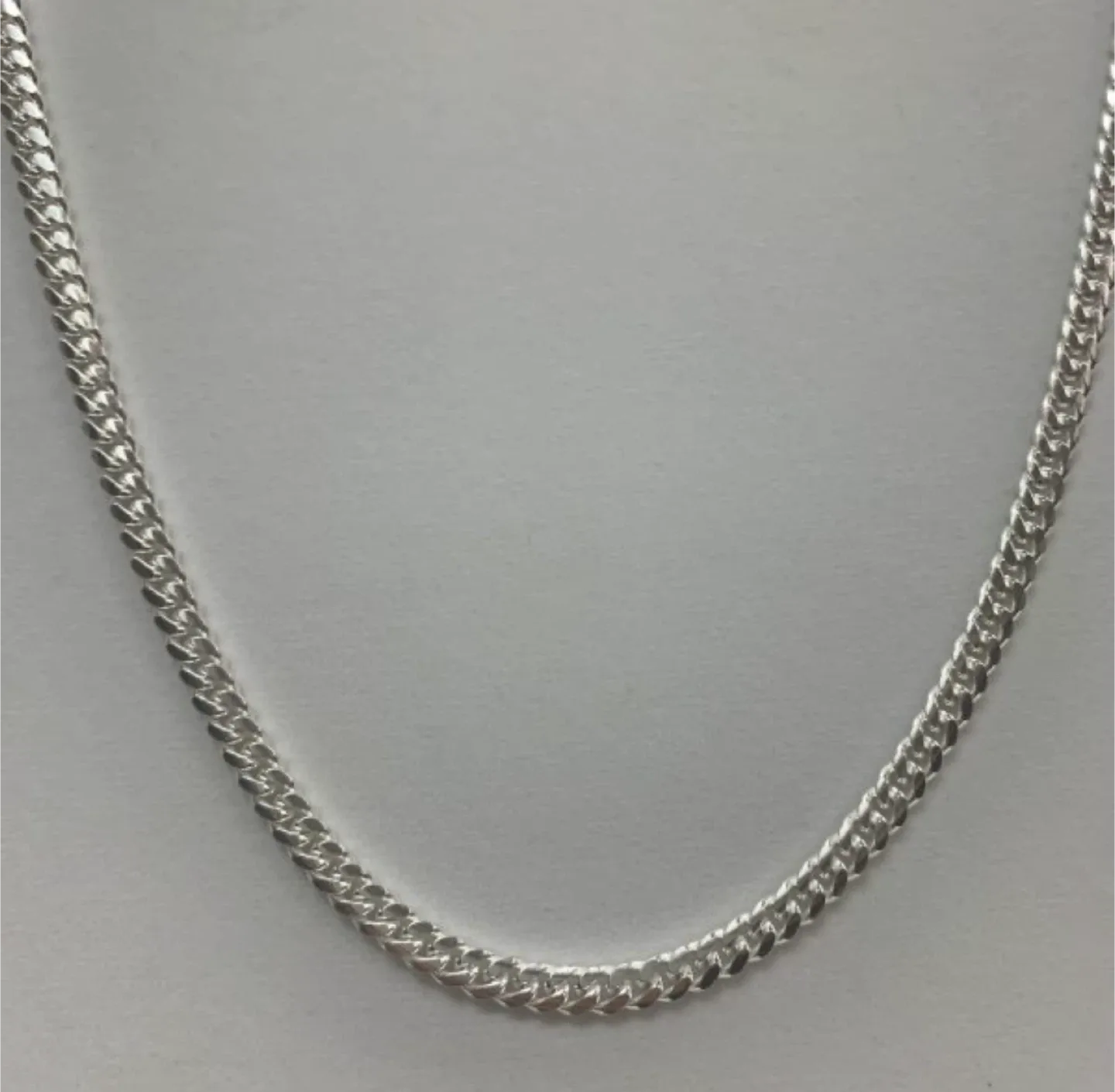 Silver Chain Necklace image indicator(2)