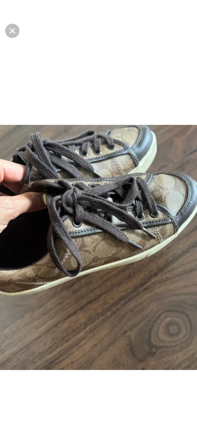 Coach Brown Signature Sneakers image indicator(2)