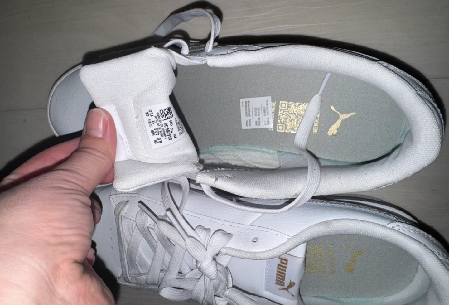 Women’s Puma White Casual Sneakers US 11 image indicator(2)