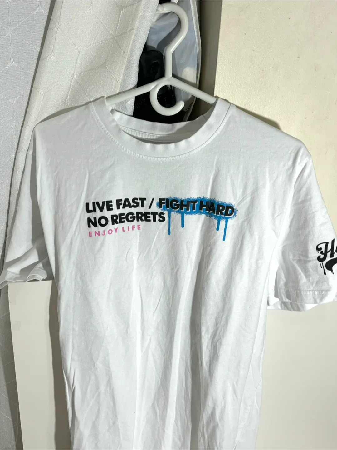 White Graphic T-Shirt - Live Fast image indicator(2)