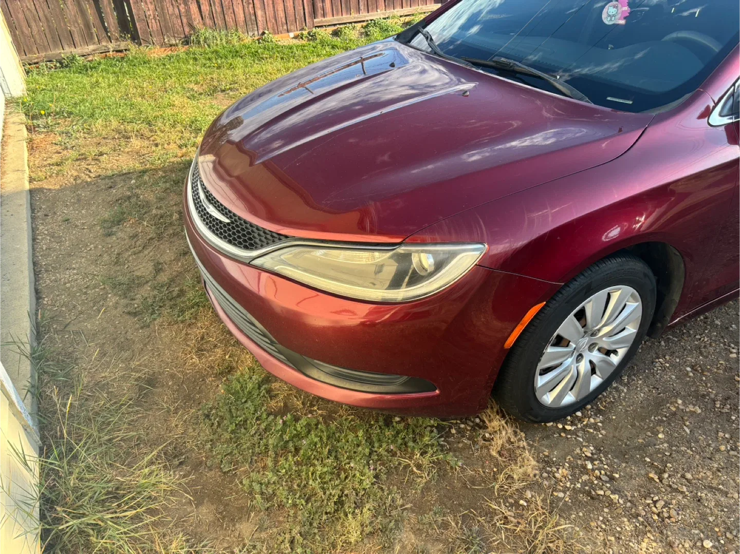 Maroon Chrysler 200 2015 image indicator(3)