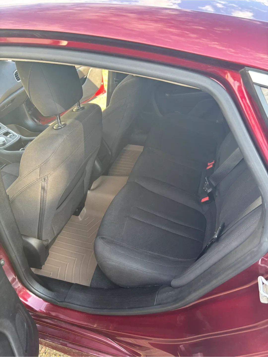 Maroon Chrysler 200 2015 image indicator(7)