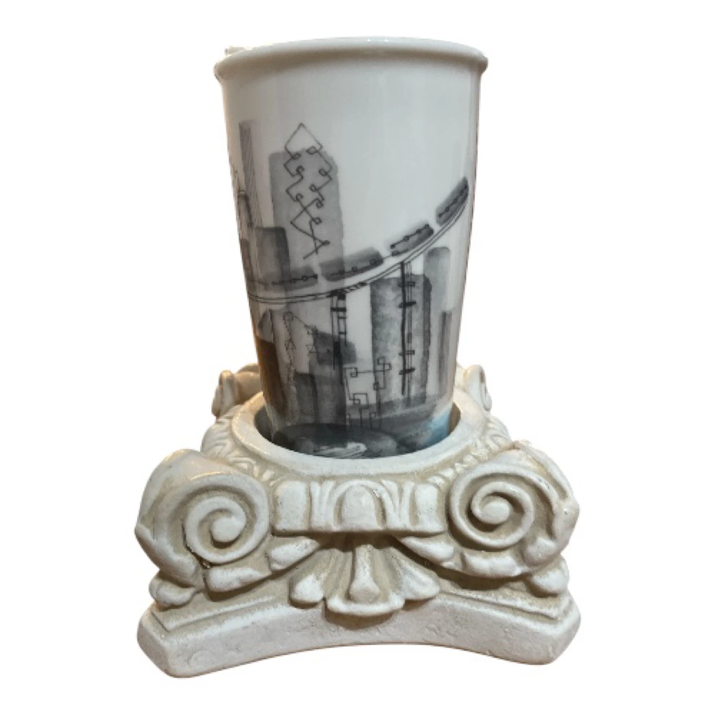 •Ceramic Travel Mug with Cityscape Design - photo 2