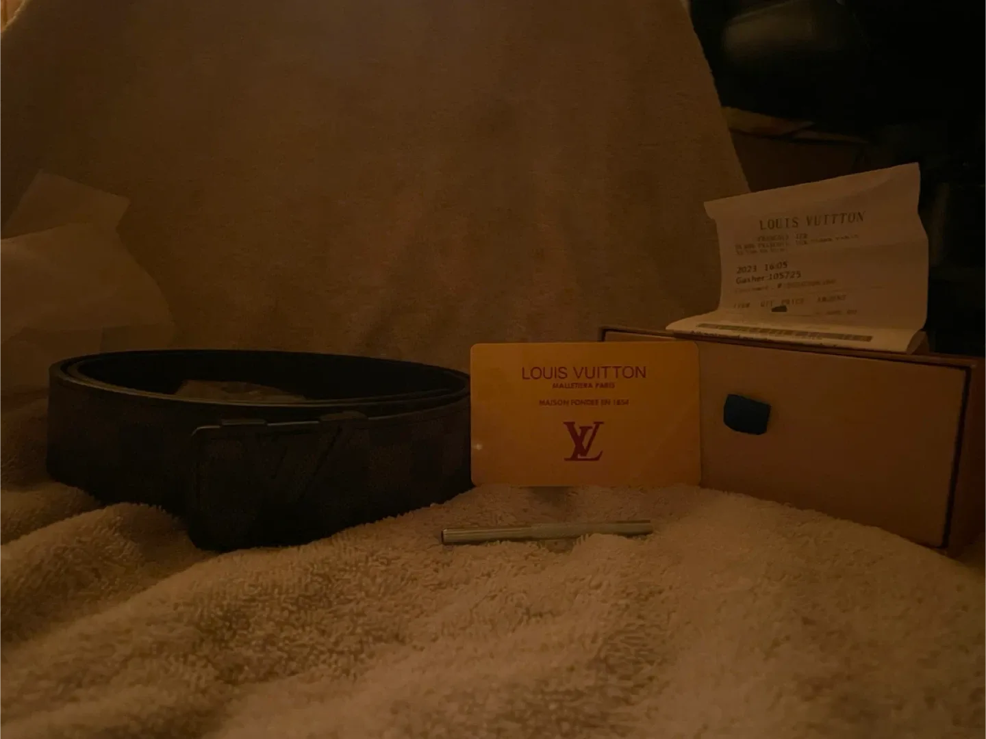 Louis Vuitton Black Belt Size 110 image indicator(6)