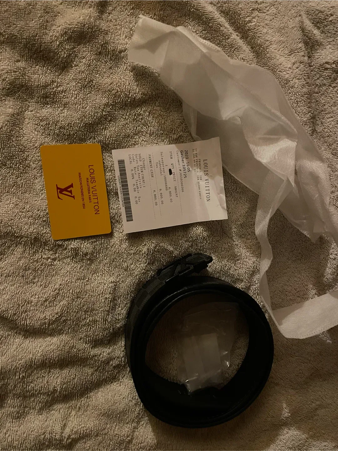 Louis Vuitton Black Belt Size 110 image indicator(4)