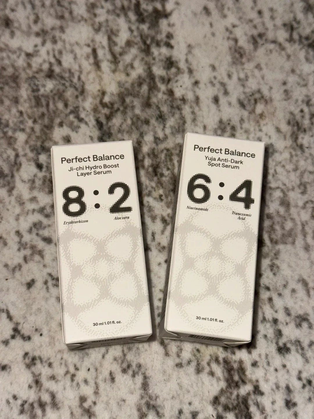 Perfect Balance Skincare Set image indicator(2)