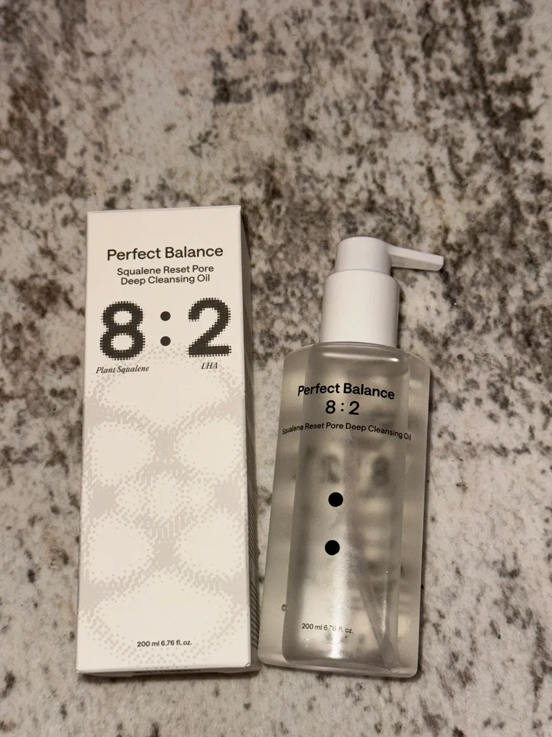 Perfect Balance Skincare Set image indicator(5)