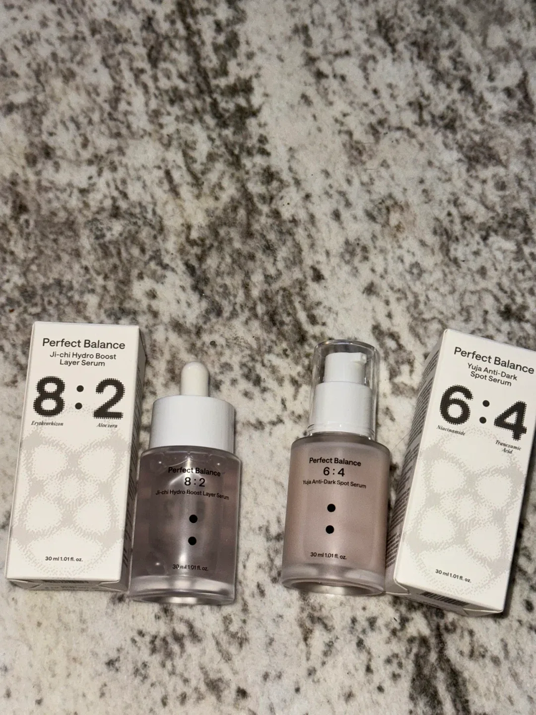 Perfect Balance Skincare Set image indicator(3)