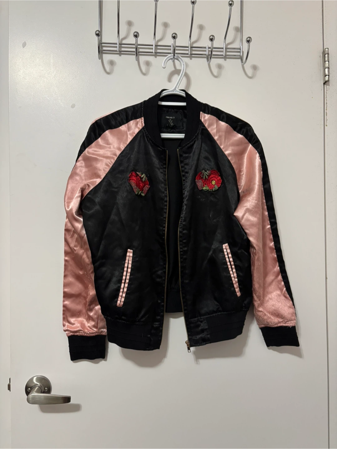 FOREVER 21 Satin Bomber Jacket