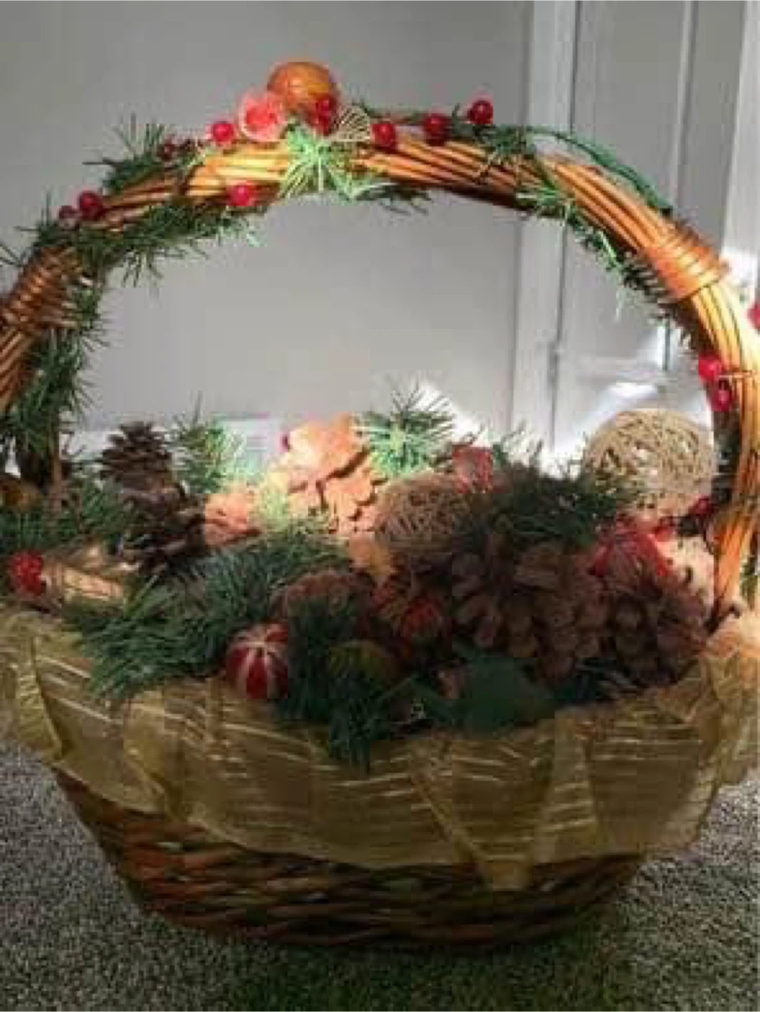 Christmas Pinecone Basket - photo 2
