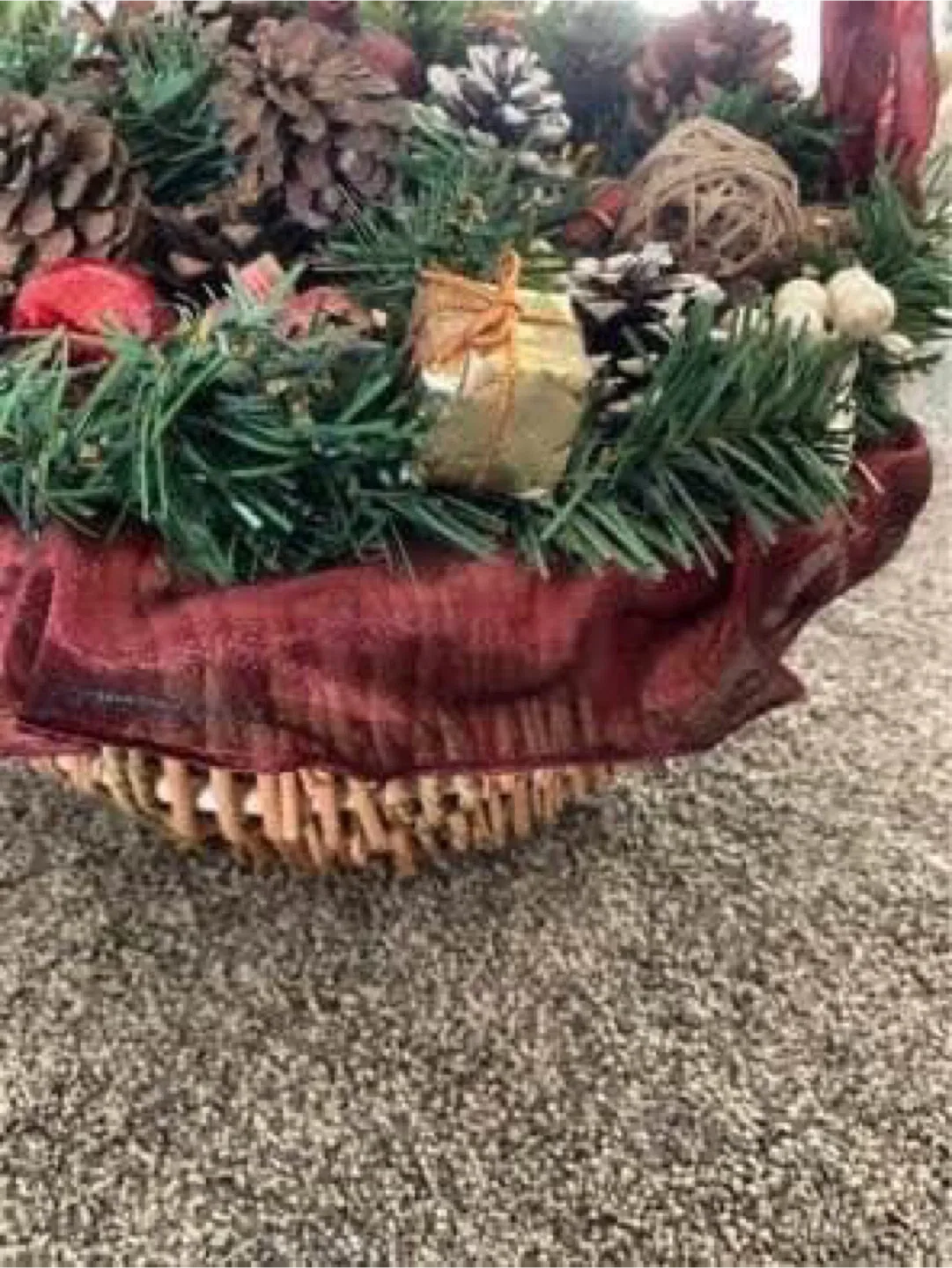 Christmas Pinecone Basket image indicator(7)
