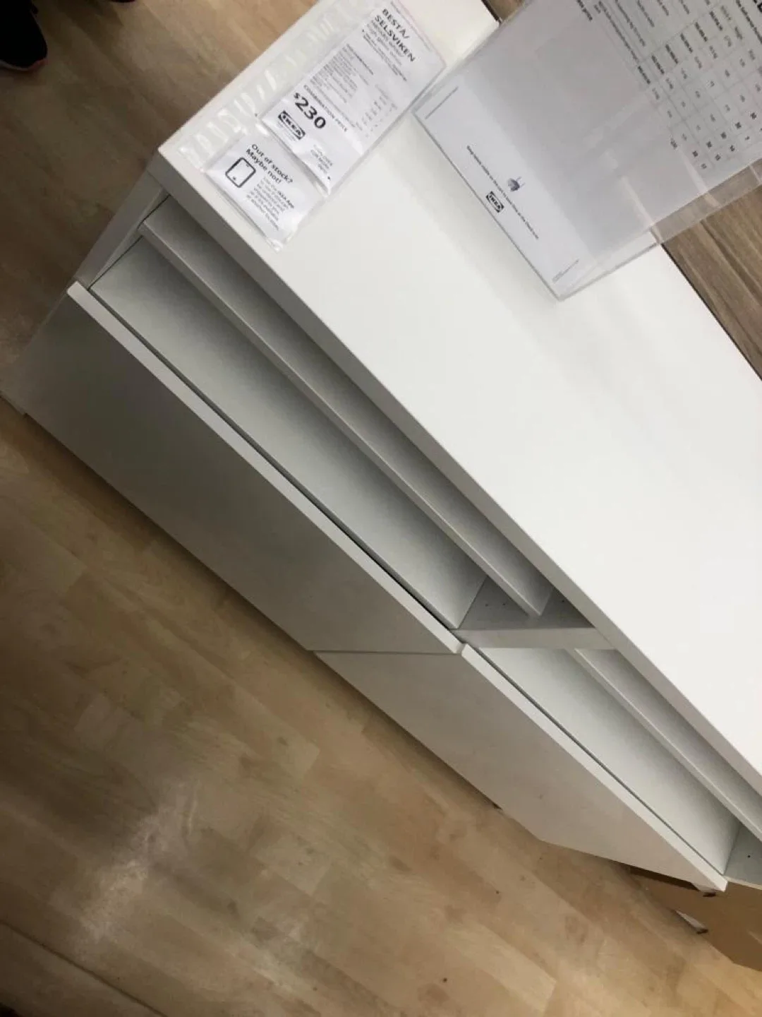 IKEA BESTA/SALVIKEN White TV Bench image indicator(3)