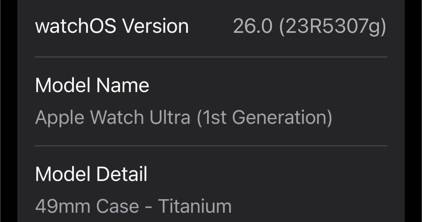 Apple Watch Ultra (1st Gen) 49mm Titanium - photo 3