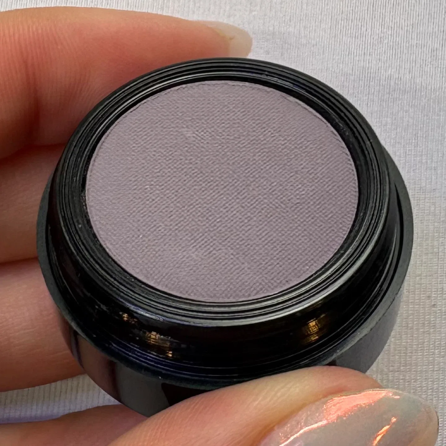 Merle Norman Matte Eyeshadow Single in Color Mist image indicator(2)