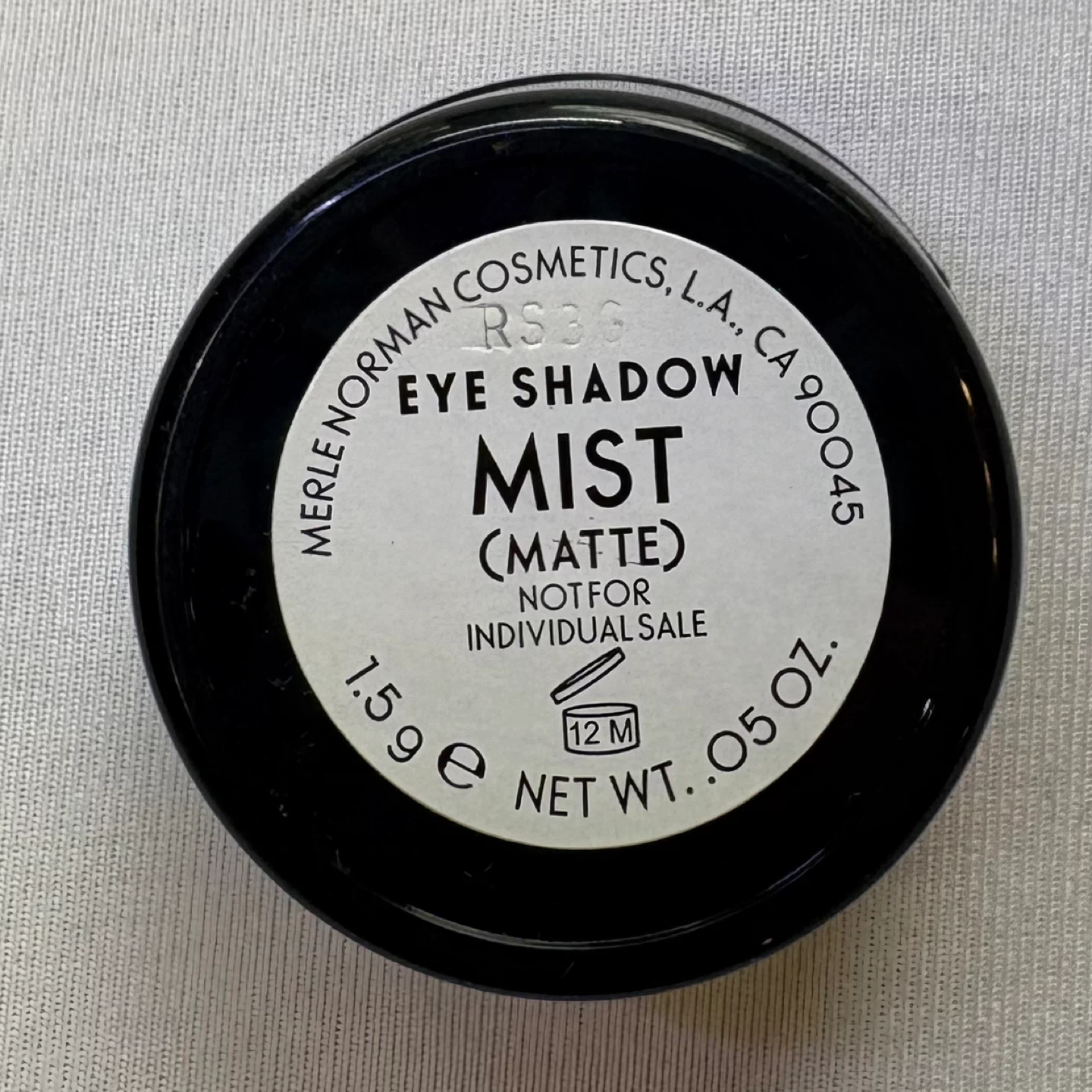 Merle Norman Matte Eyeshadow Single in Color Mist - photo 3