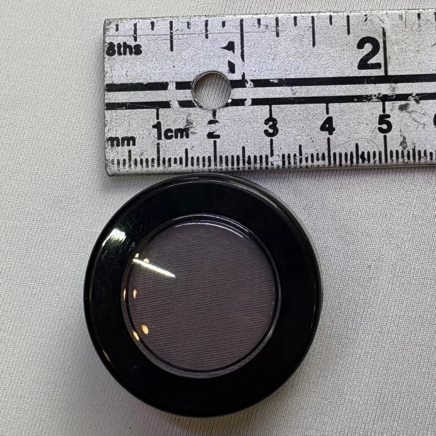 Merle Norman Matte Eyeshadow Single in Color Mist image indicator(4)