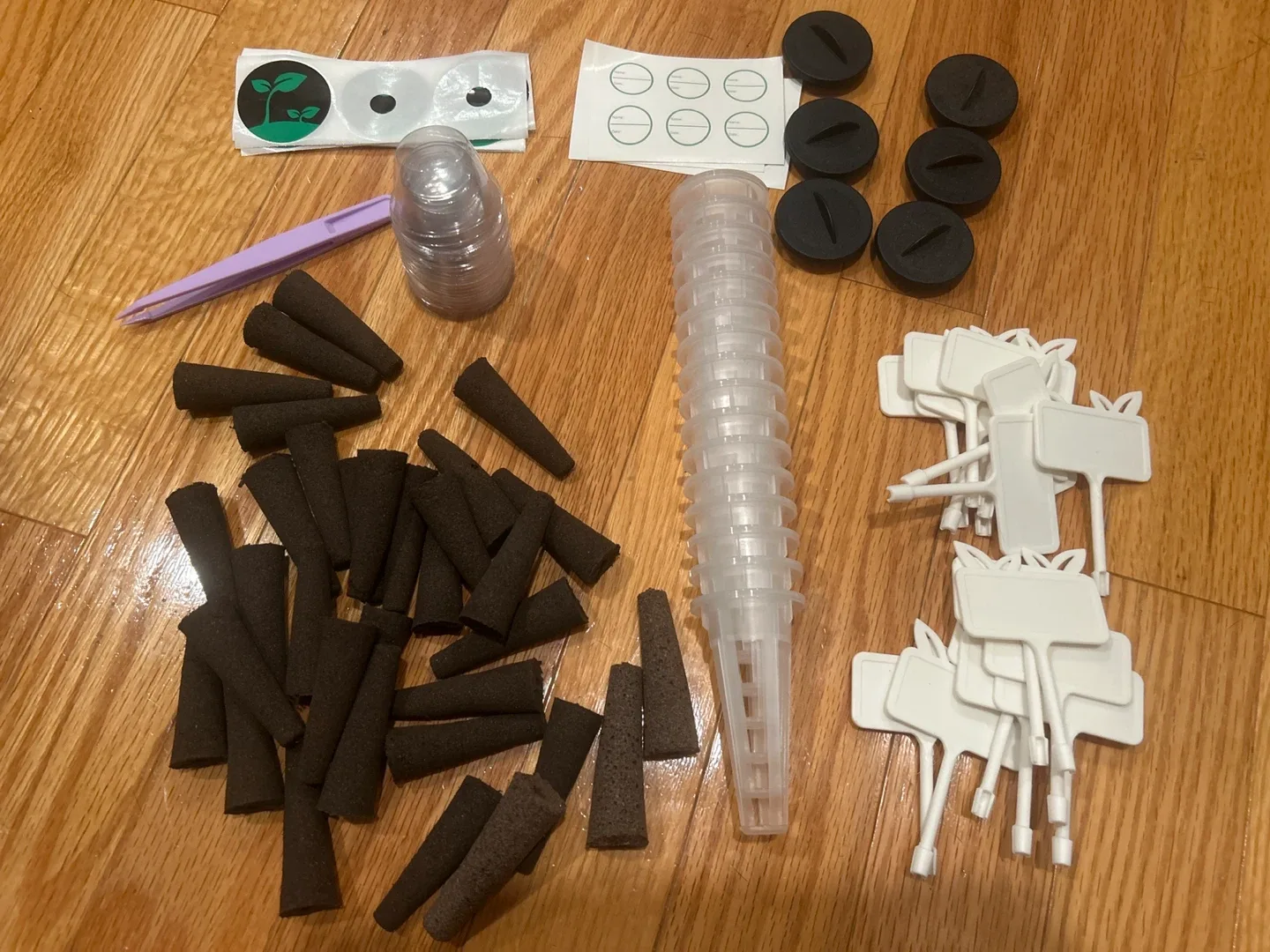 Growell Hydroponic Plant System image indicator(7)