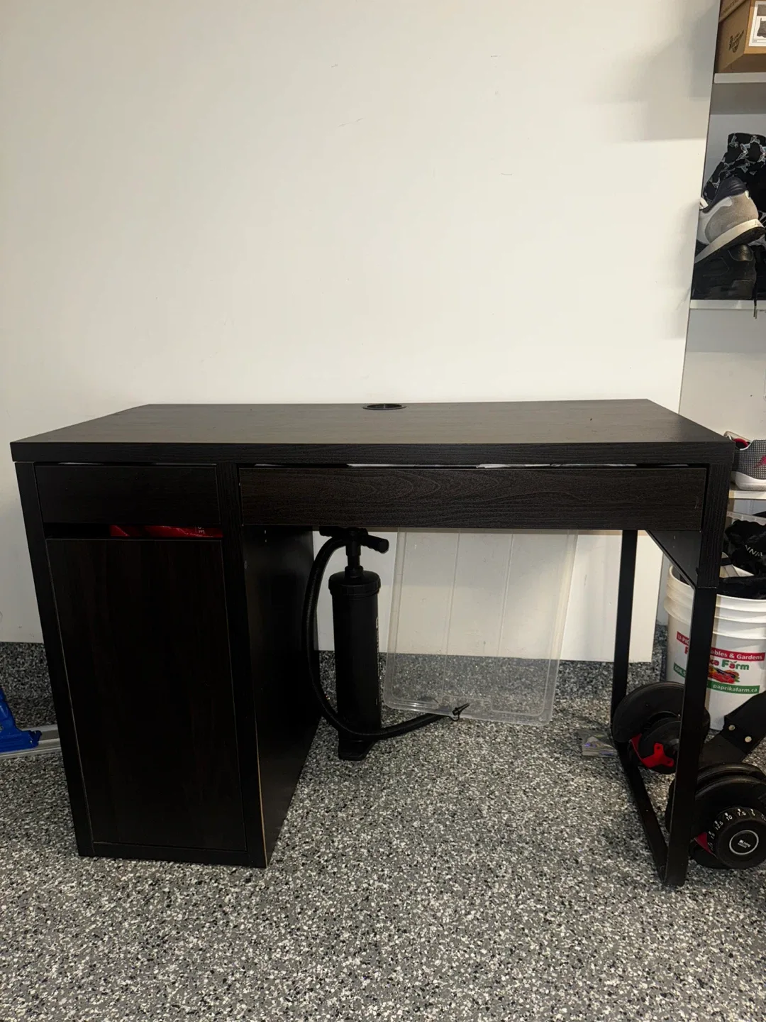 IKEA Black-Brown Desk image indicator(3)