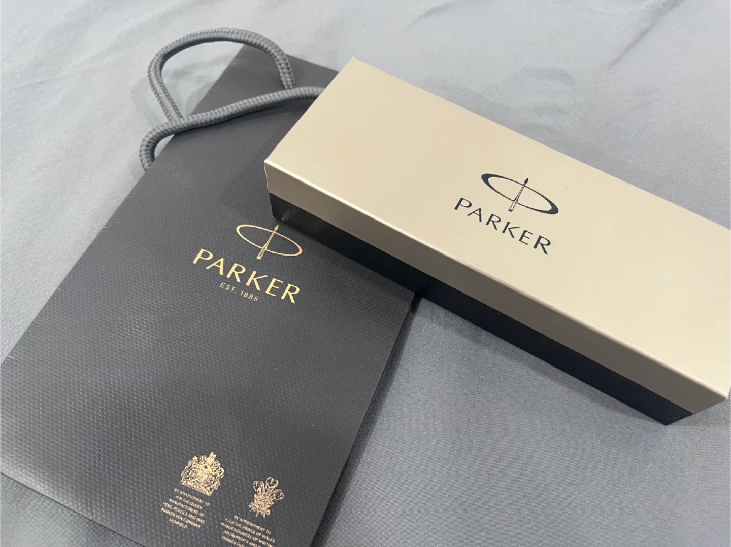 Parker Pen with Box image indicator(3)